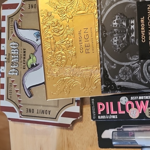 Bundle of Makeup MAC~TOO FACED~COVERGIRL~DERMALOGICA~ANASTASIA ~UD~ - Picture 5 of 7